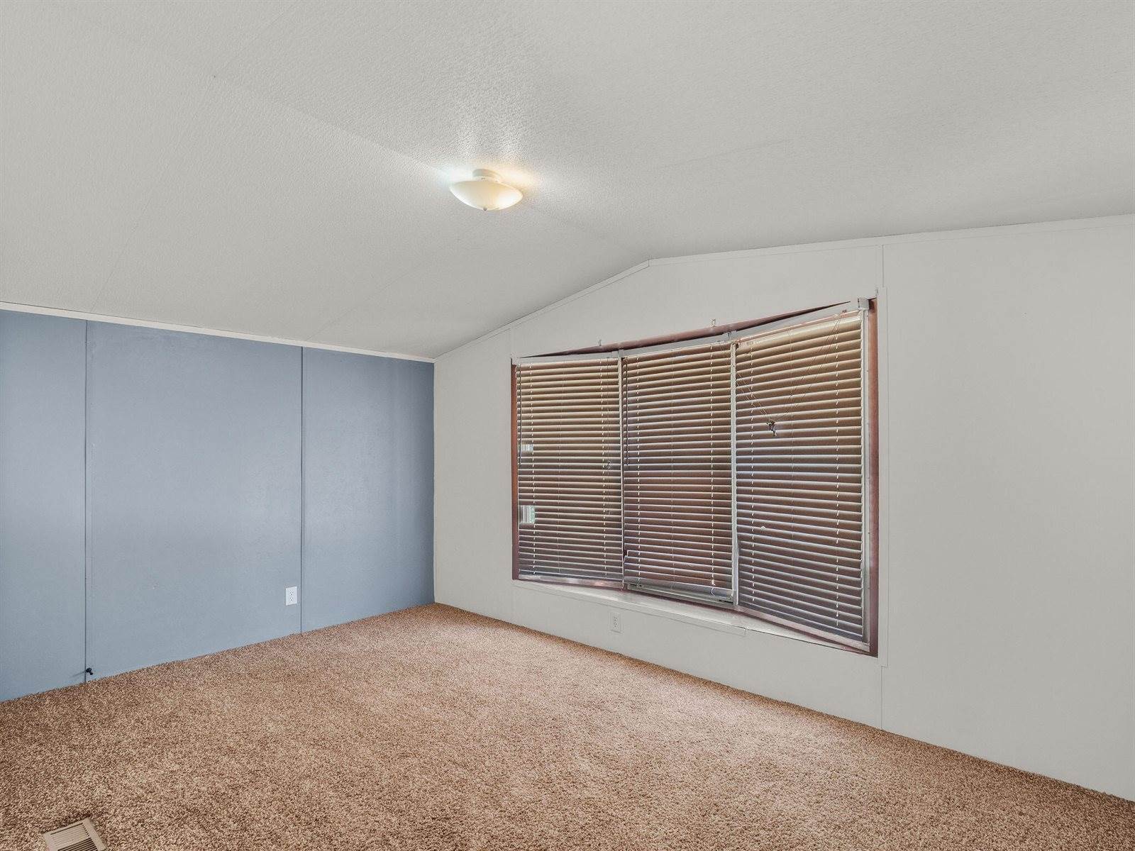 7890 LA-8, Leesville, LA 71446