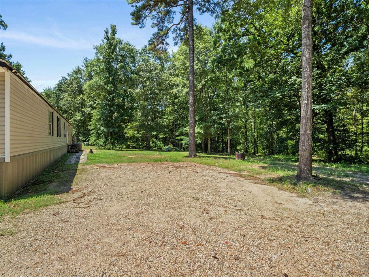 7890 LA-8, Leesville, LA 71446