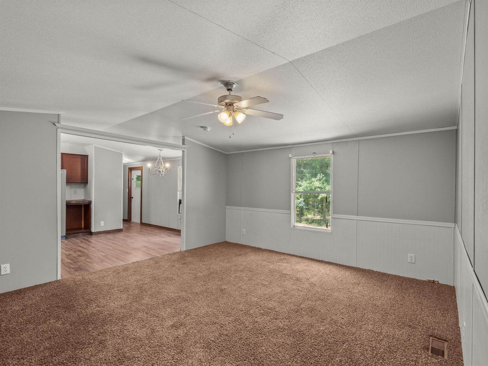 7890 LA-8, Leesville, LA 71446