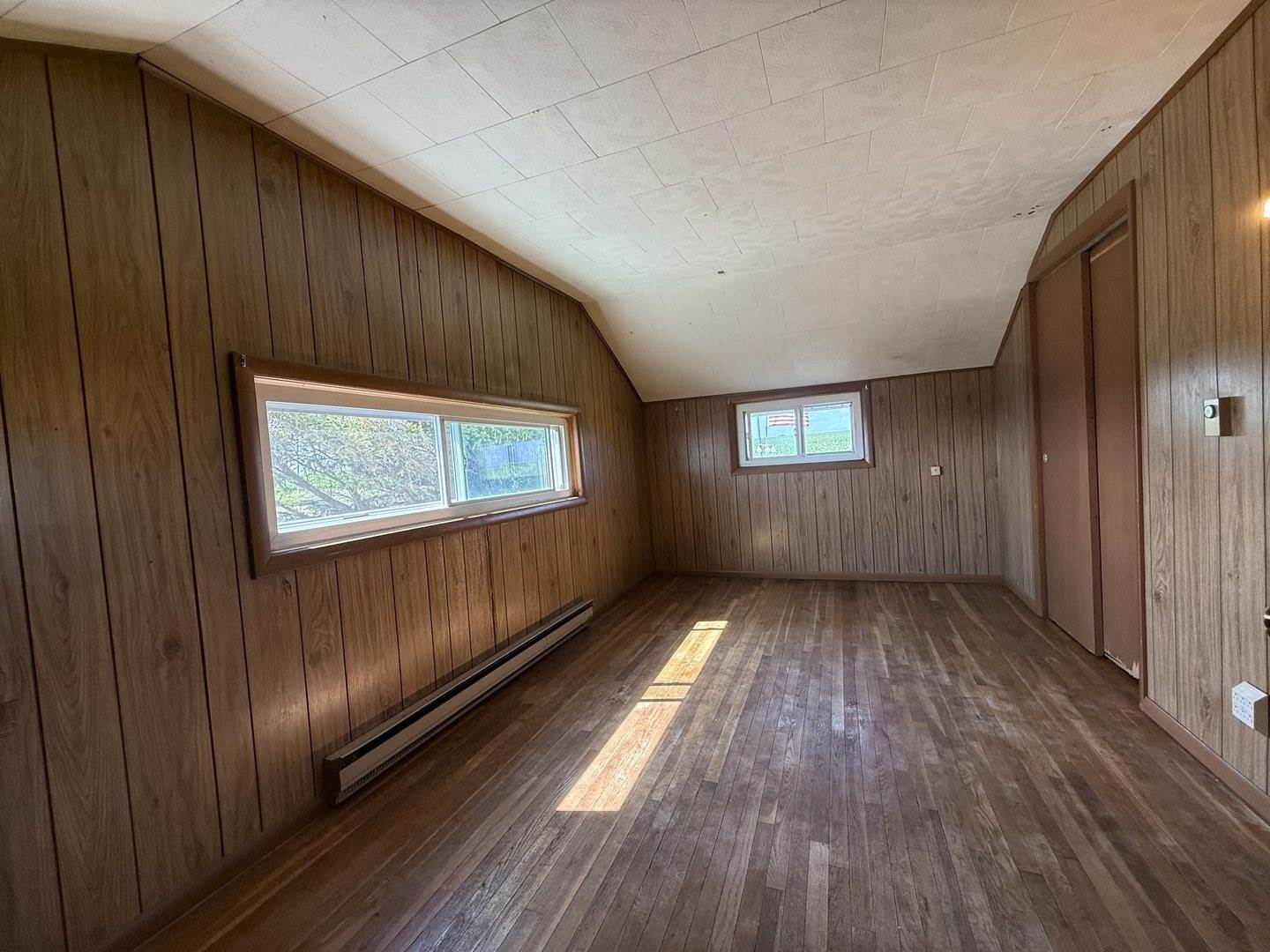 3971 East Rock Grove Road, Orangeville, IL 61060