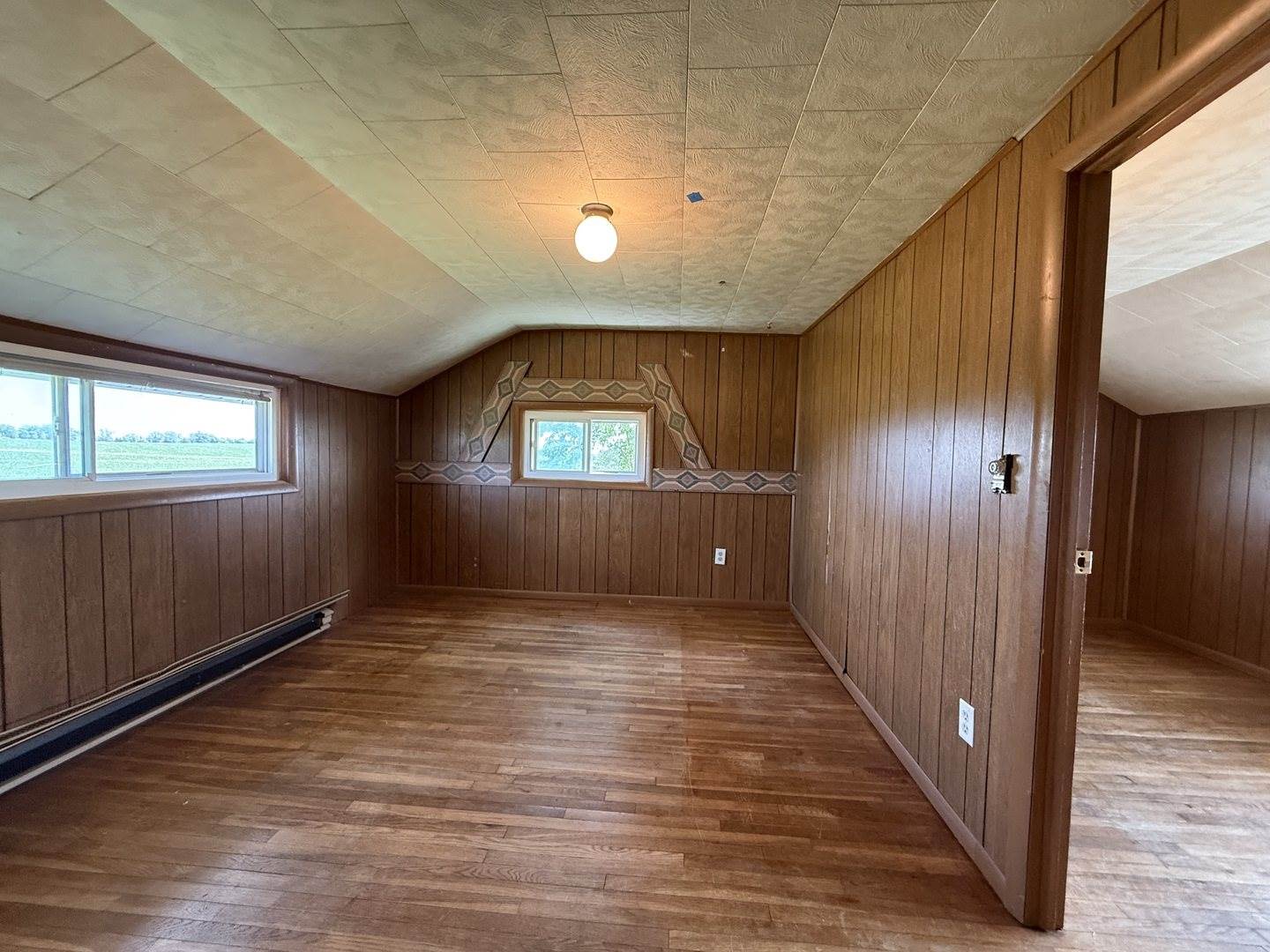 3971 East Rock Grove Road, Orangeville, IL 61060