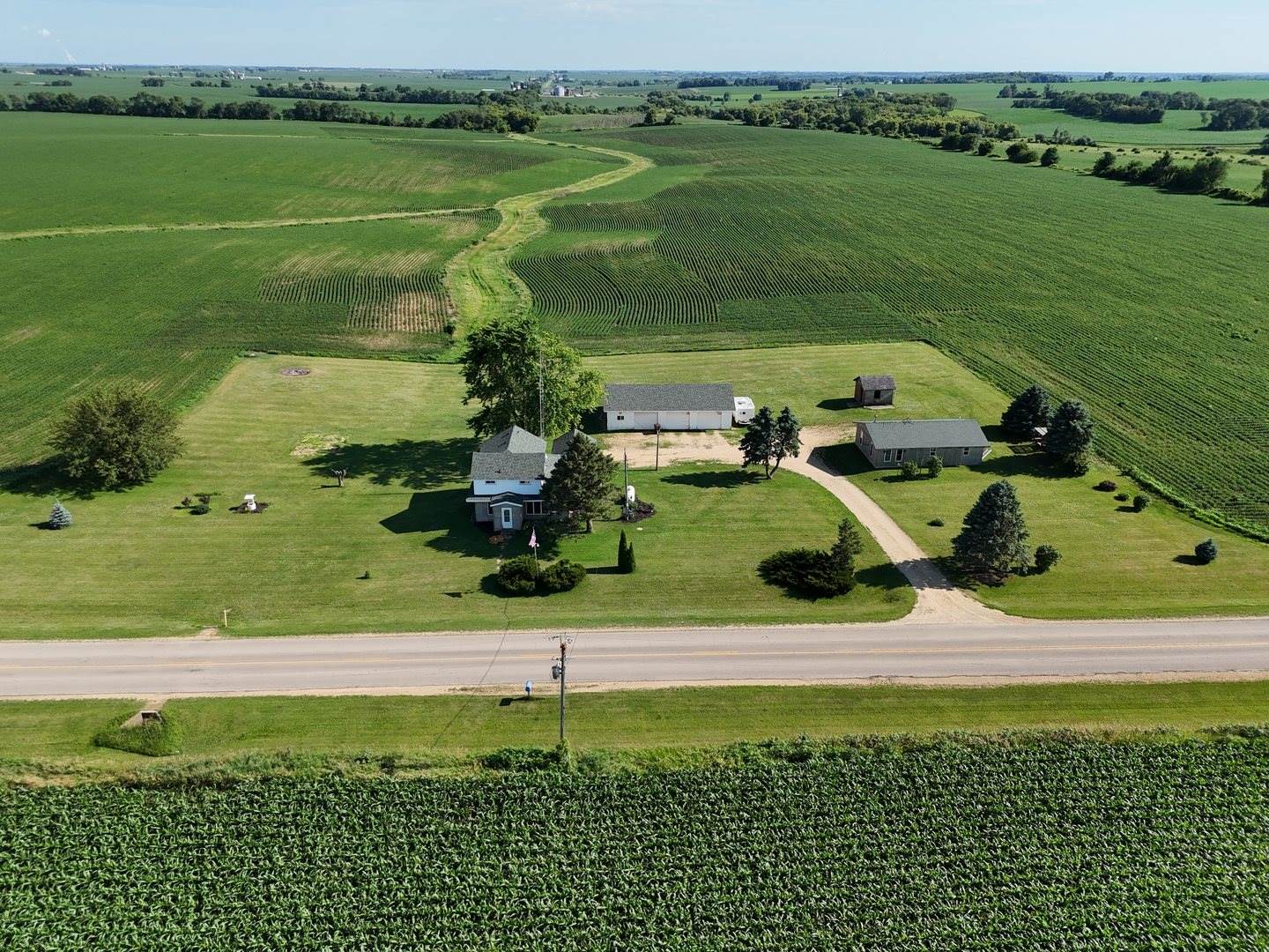 3971 East Rock Grove Road, Orangeville, IL 61060