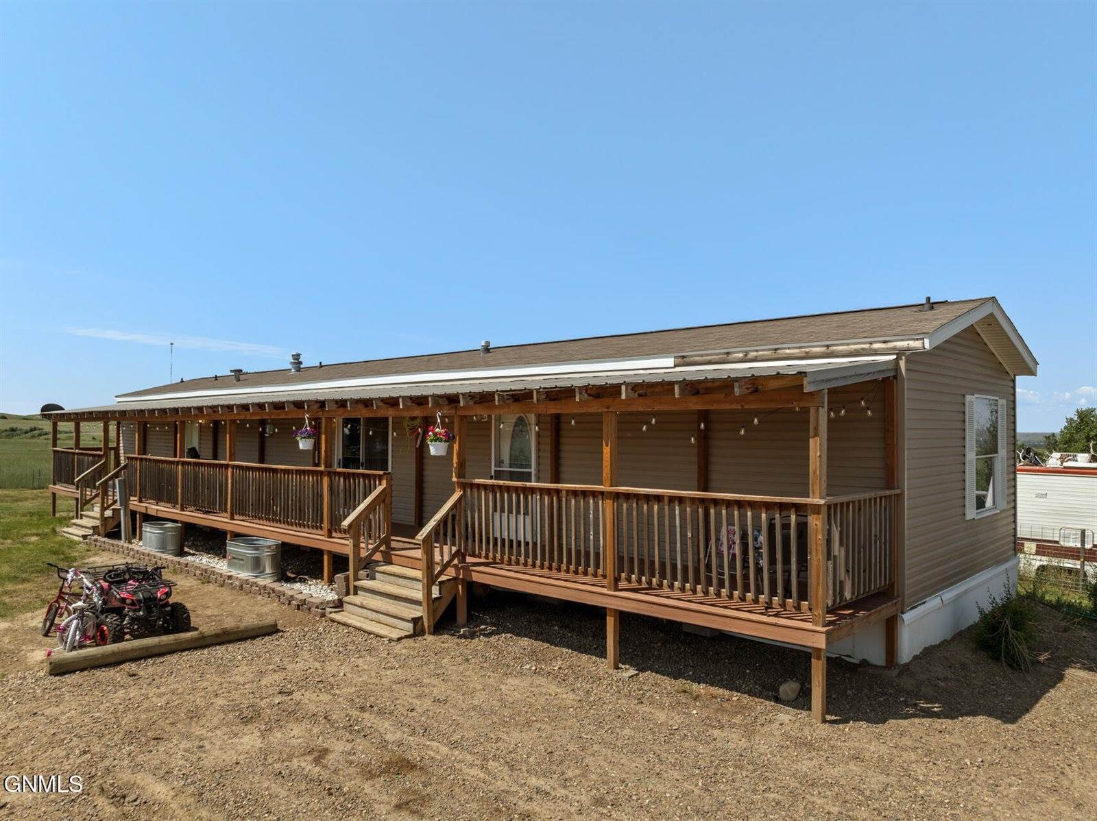 35244 County Road 121c, Sidney, MT 59270