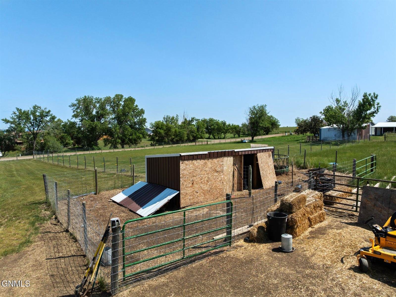 35244 County Road 121c, Sidney, MT 59270