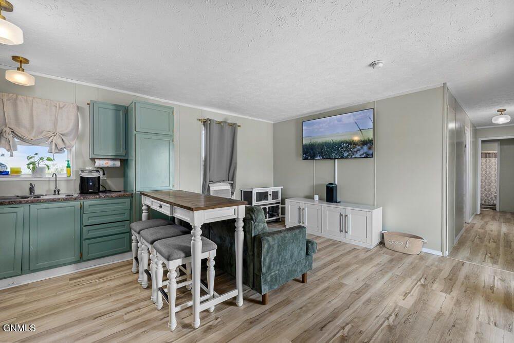 35244 County Road 121c, Sidney, MT 59270