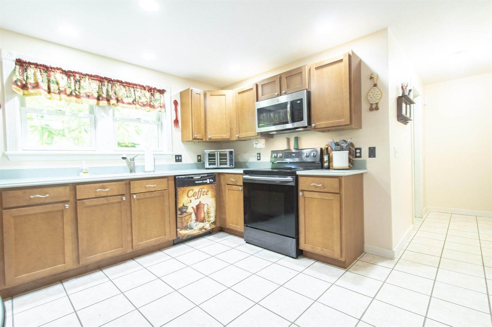 9 Gladwick Way, Ellsworth, ME 04605