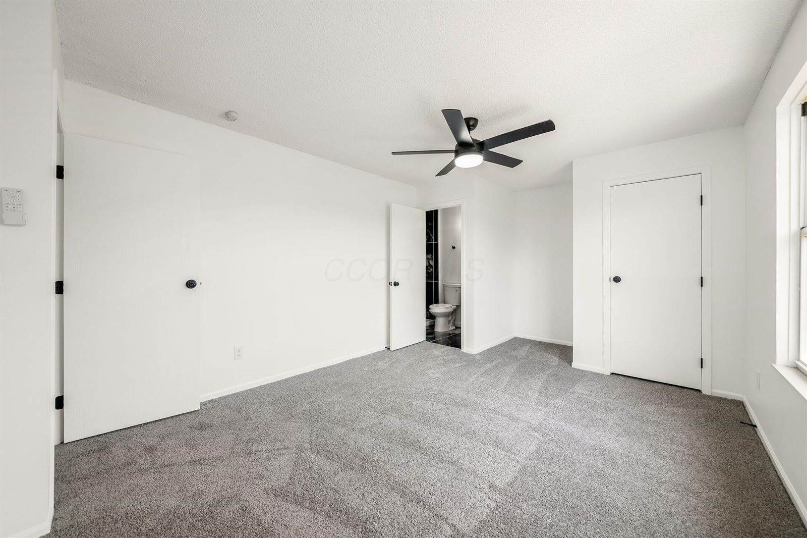 5983 Cape Coral Lane, Hilliard, OH 43026