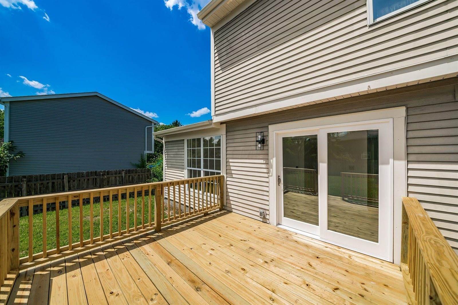 5983 Cape Coral Lane, Hilliard, OH 43026