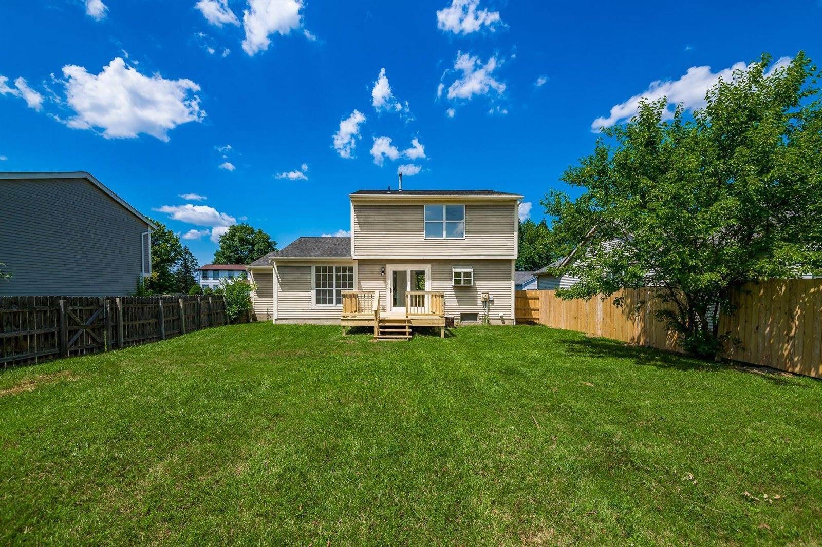 5983 Cape Coral Lane, Hilliard, OH 43026