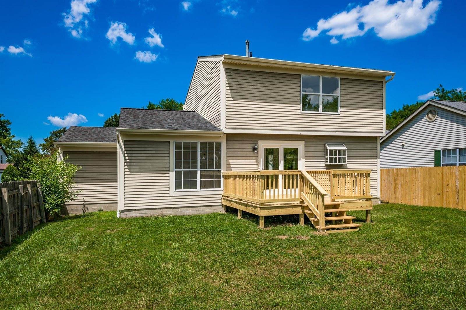 5983 Cape Coral Lane, Hilliard, OH 43026