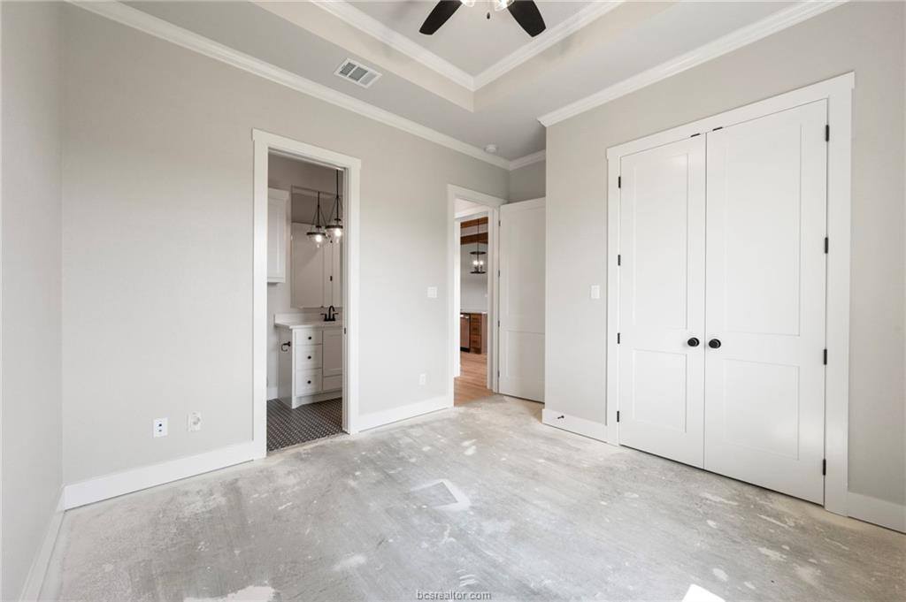 2328 Terrapin Trail, College Station, TX 77845