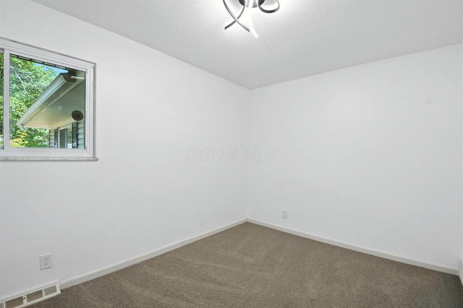 4923 Brittany Court East, Columbus, OH 43229