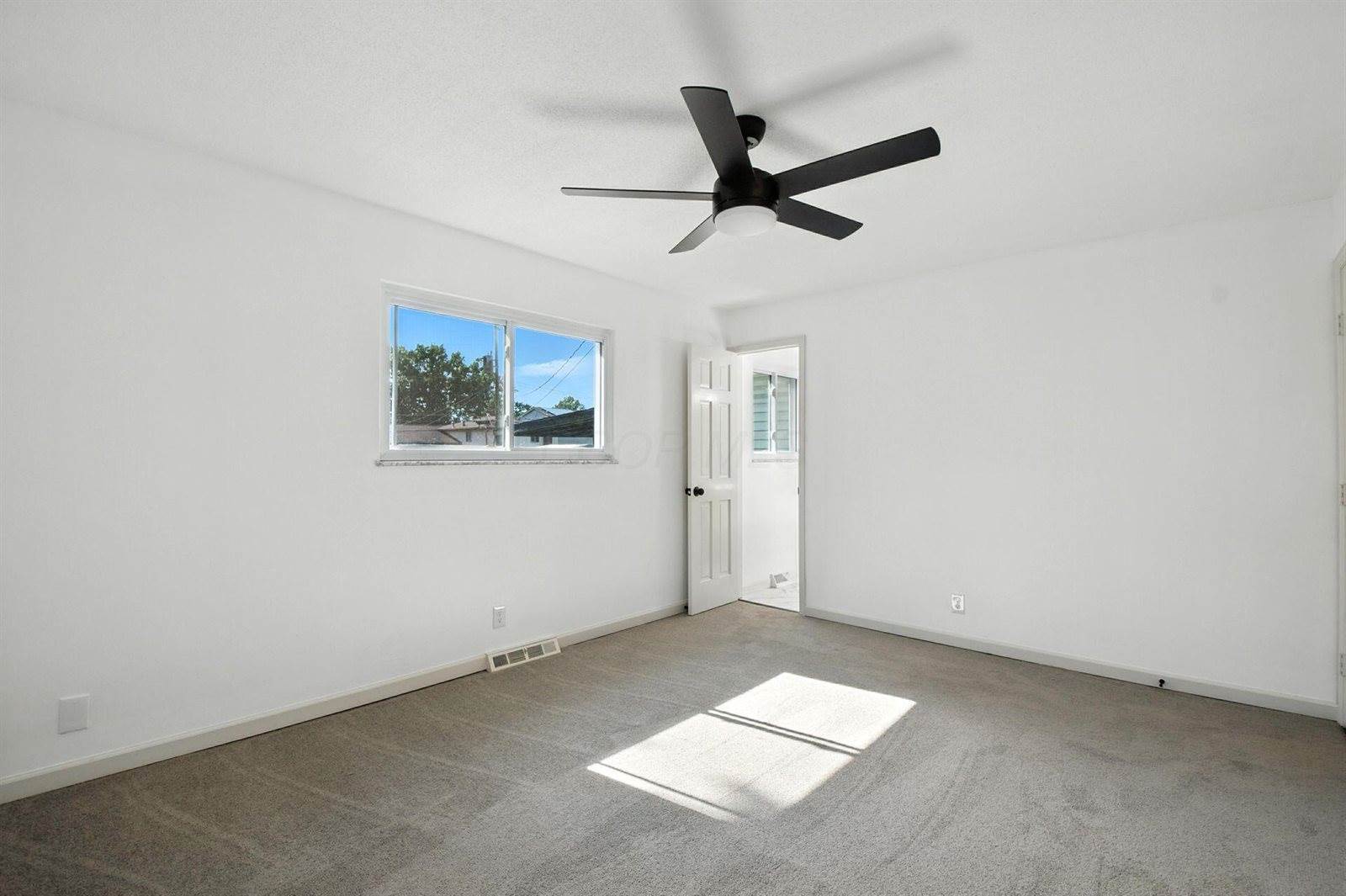 4923 Brittany Court East, Columbus, OH 43229