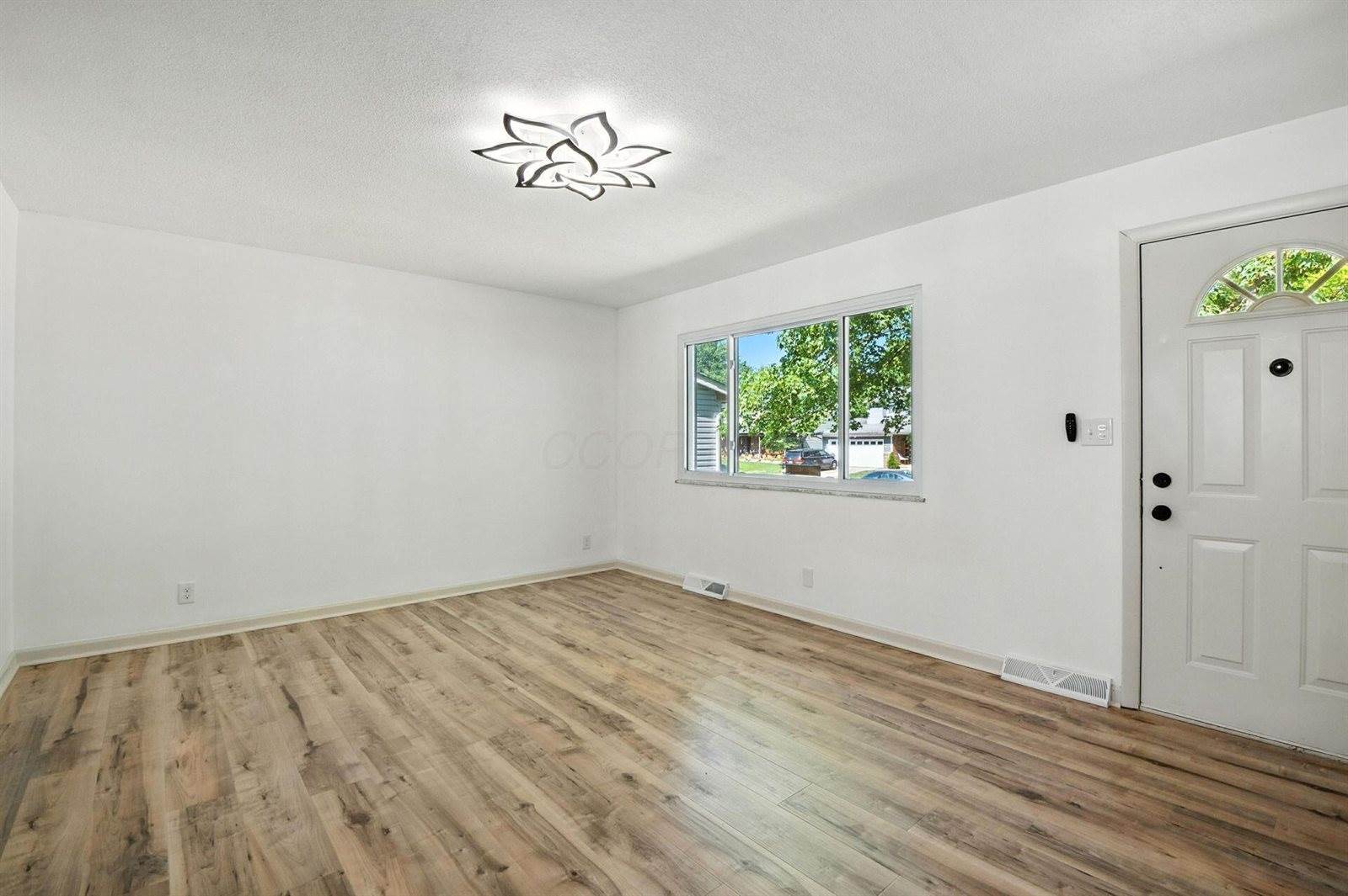 4923 Brittany Court East, Columbus, OH 43229