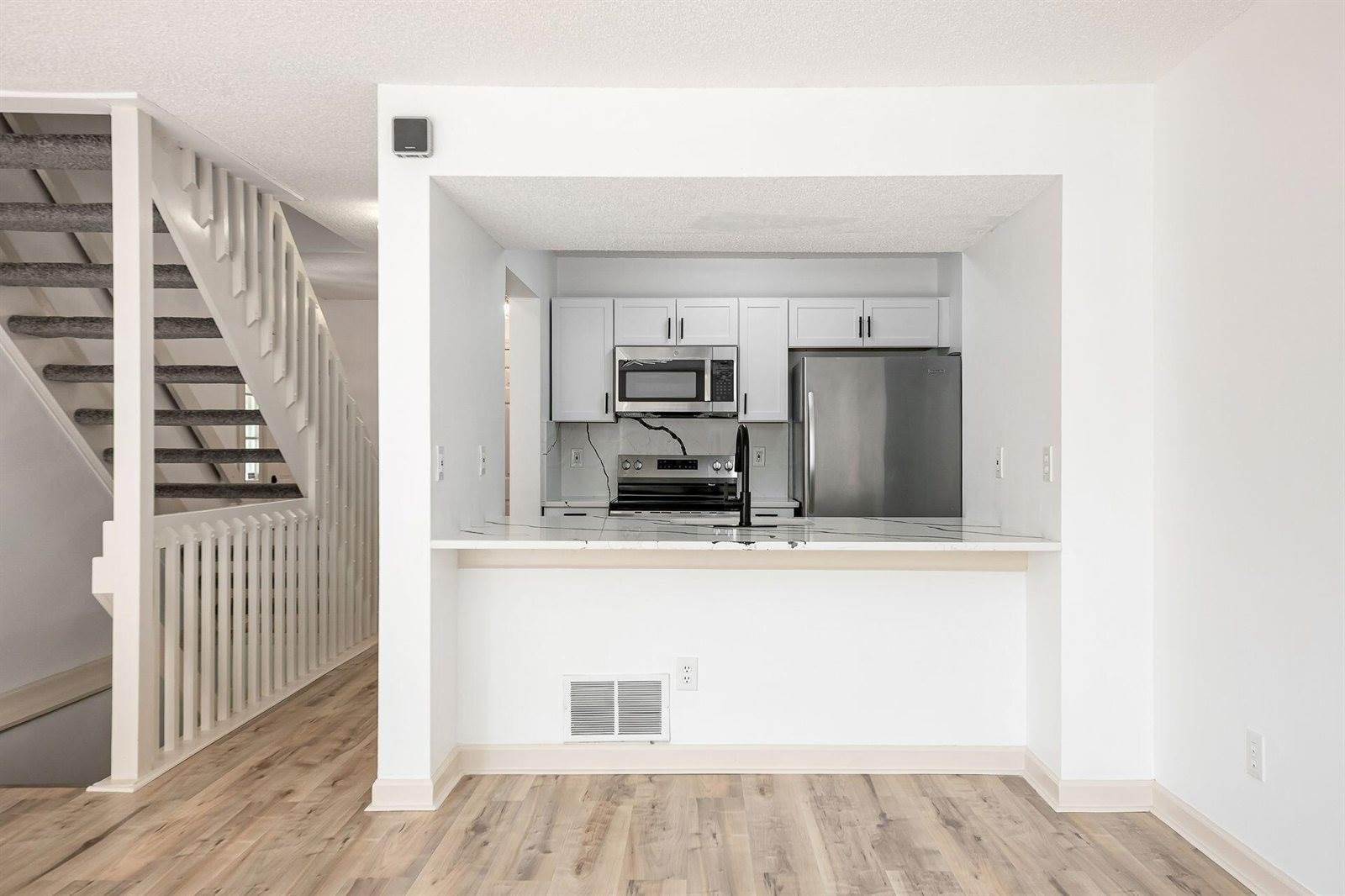 5641 Everbrook Drive, Hilliard, OH 43026