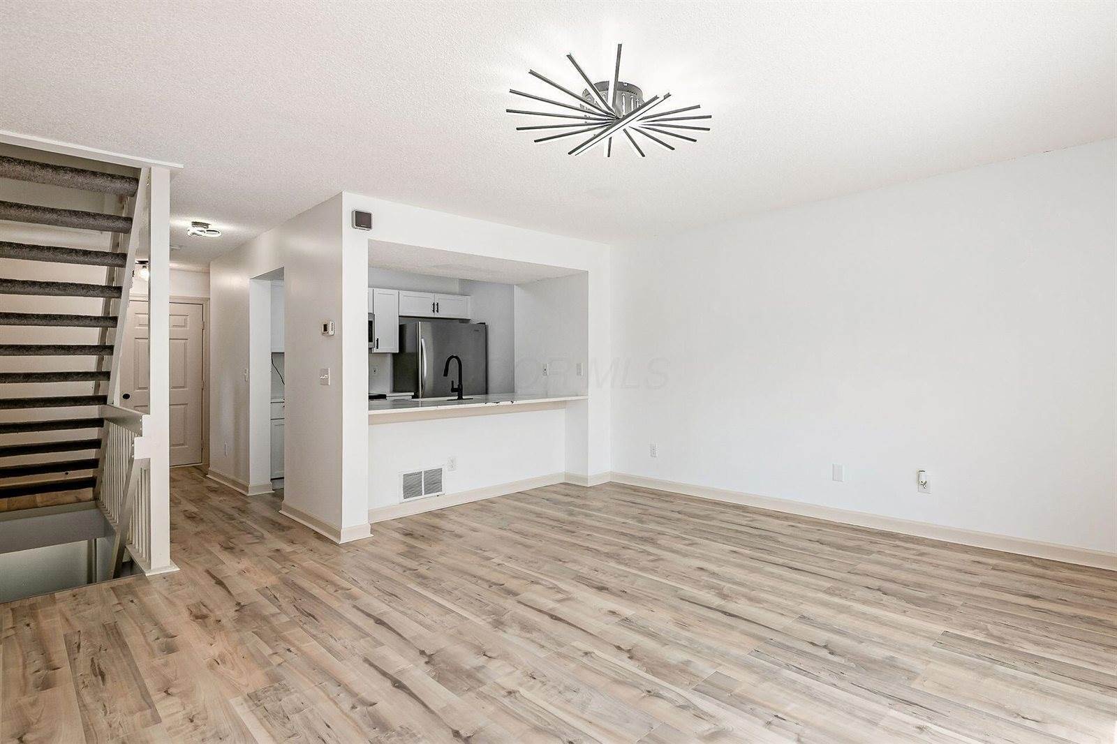 5641 Everbrook Drive, Hilliard, OH 43026