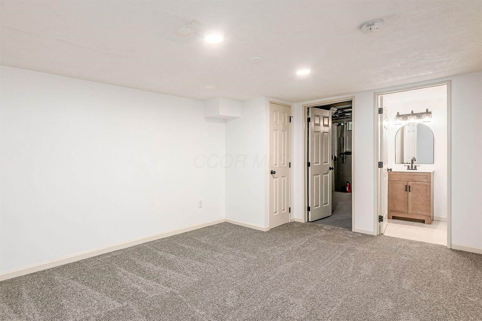 5641 Everbrook Drive, Hilliard, OH 43026