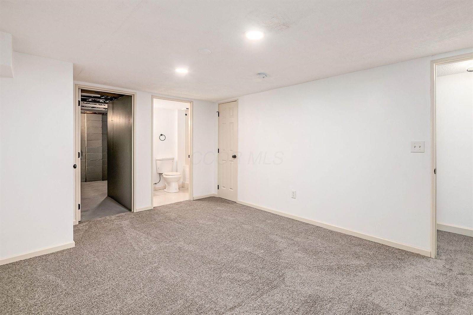 5641 Everbrook Drive, Hilliard, OH 43026