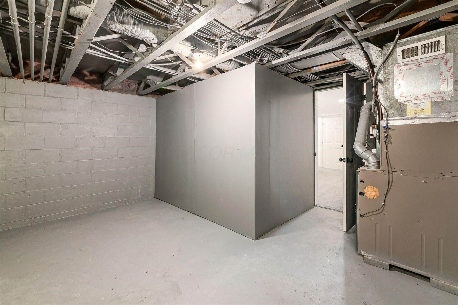 5641 Everbrook Drive, Hilliard, OH 43026