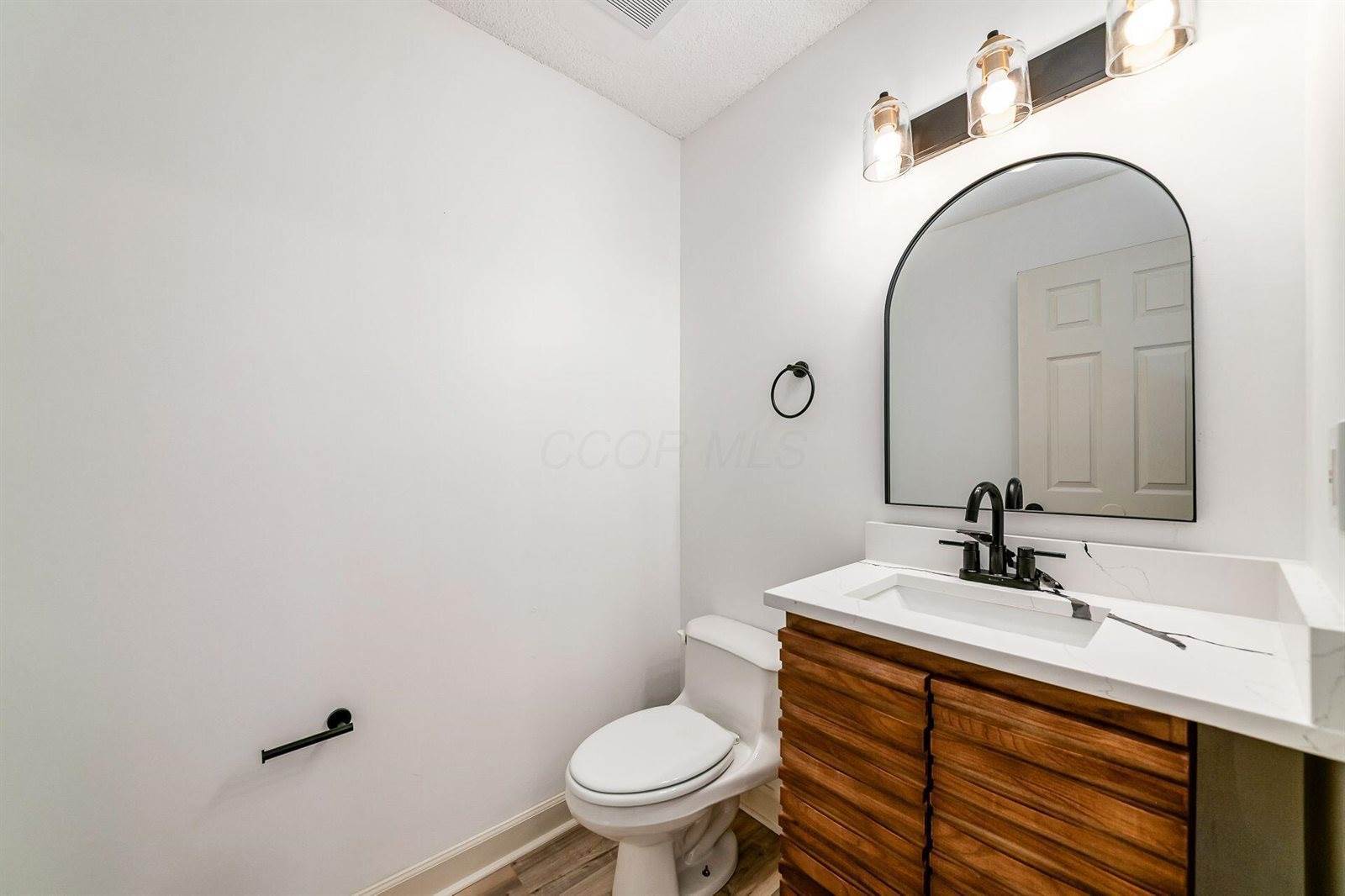 5641 Everbrook Drive, Hilliard, OH 43026