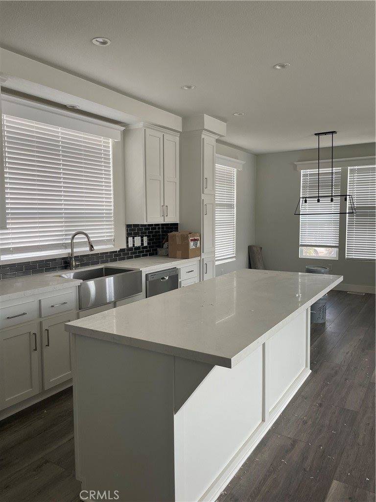 4095 Fruit Street, La Verne, CA 91750