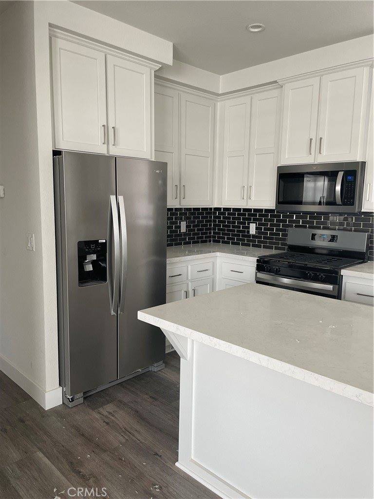 4095 Fruit Street, La Verne, CA 91750