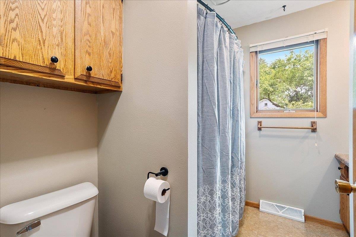 804 E 5th Street, Marshfield, WI 54449