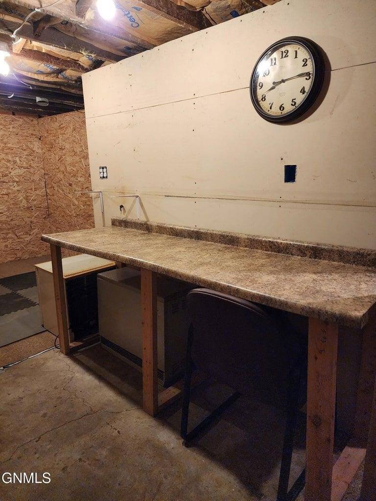 9613 County Road 47, Bottineau, ND 58318