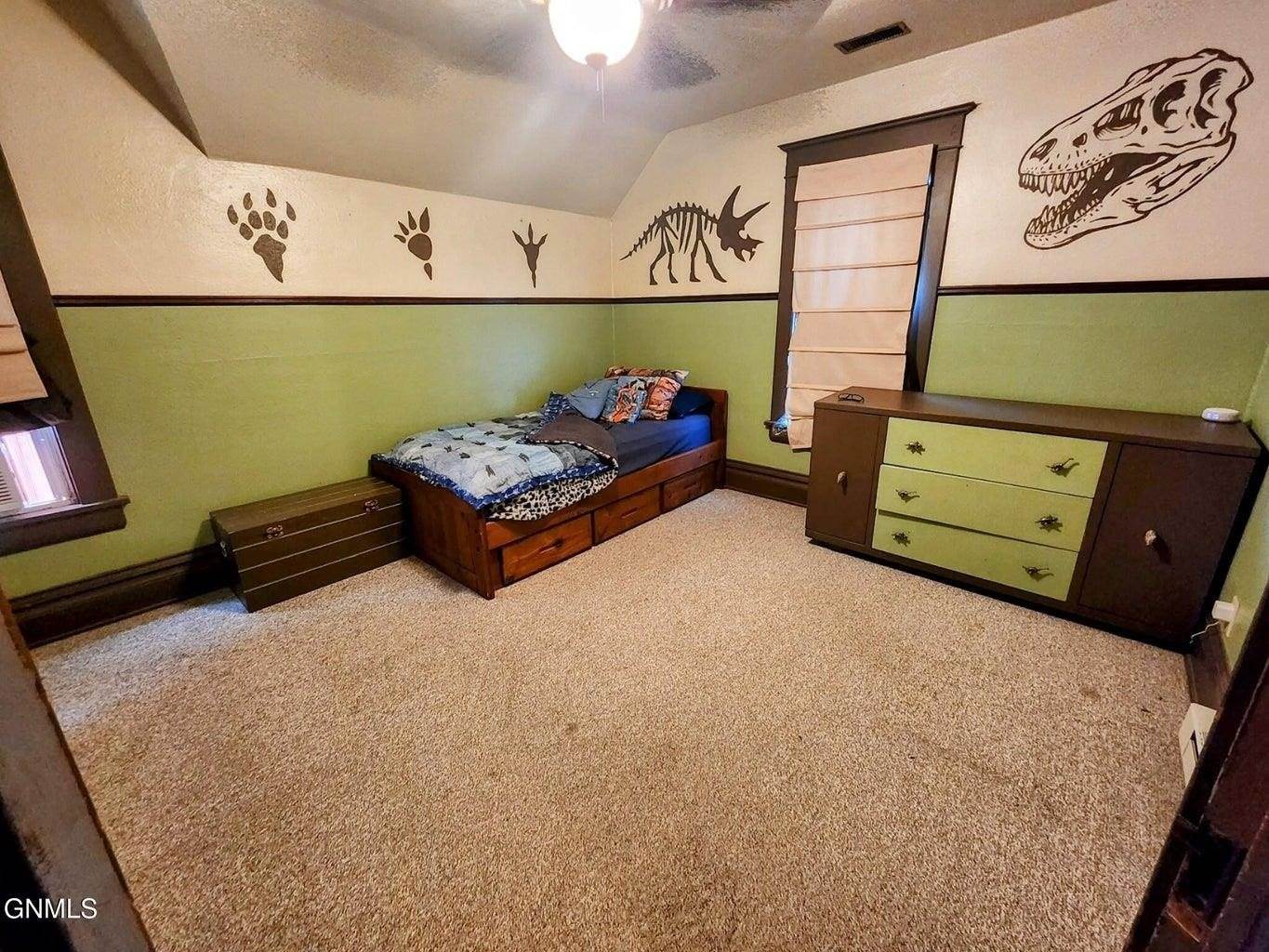 9613 County Road 47, Bottineau, ND 58318