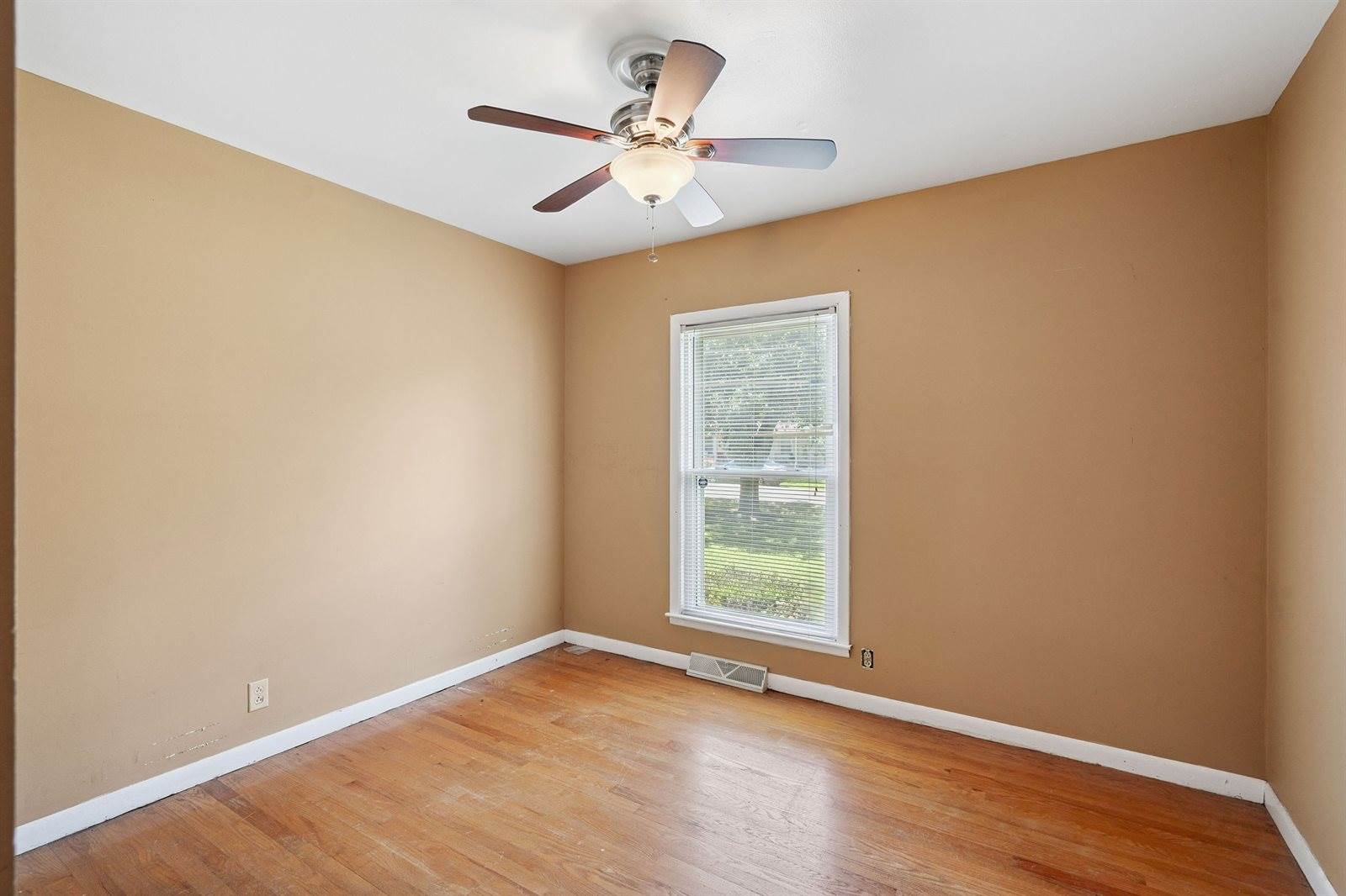 2311 Mayfair Ave, Murfreesboro, TN 37130