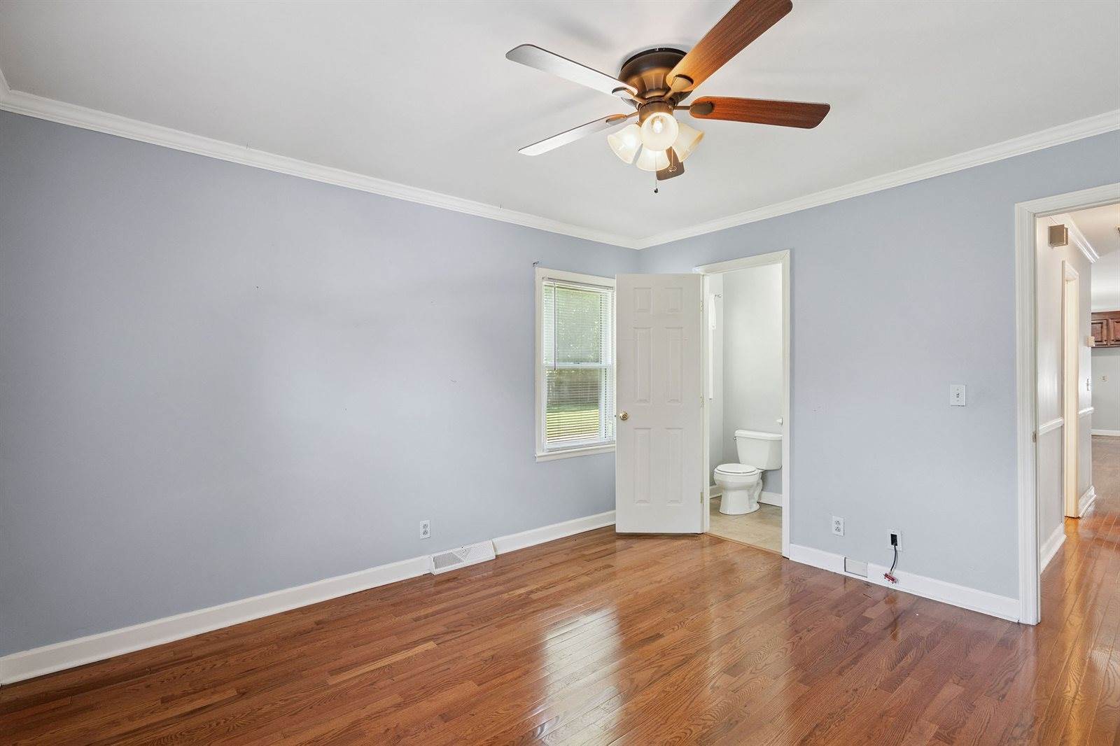 2311 Mayfair Ave, Murfreesboro, TN 37130