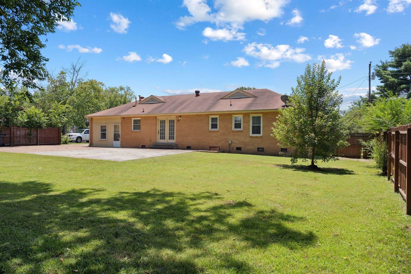 2311 Mayfair Ave, Murfreesboro, TN 37130