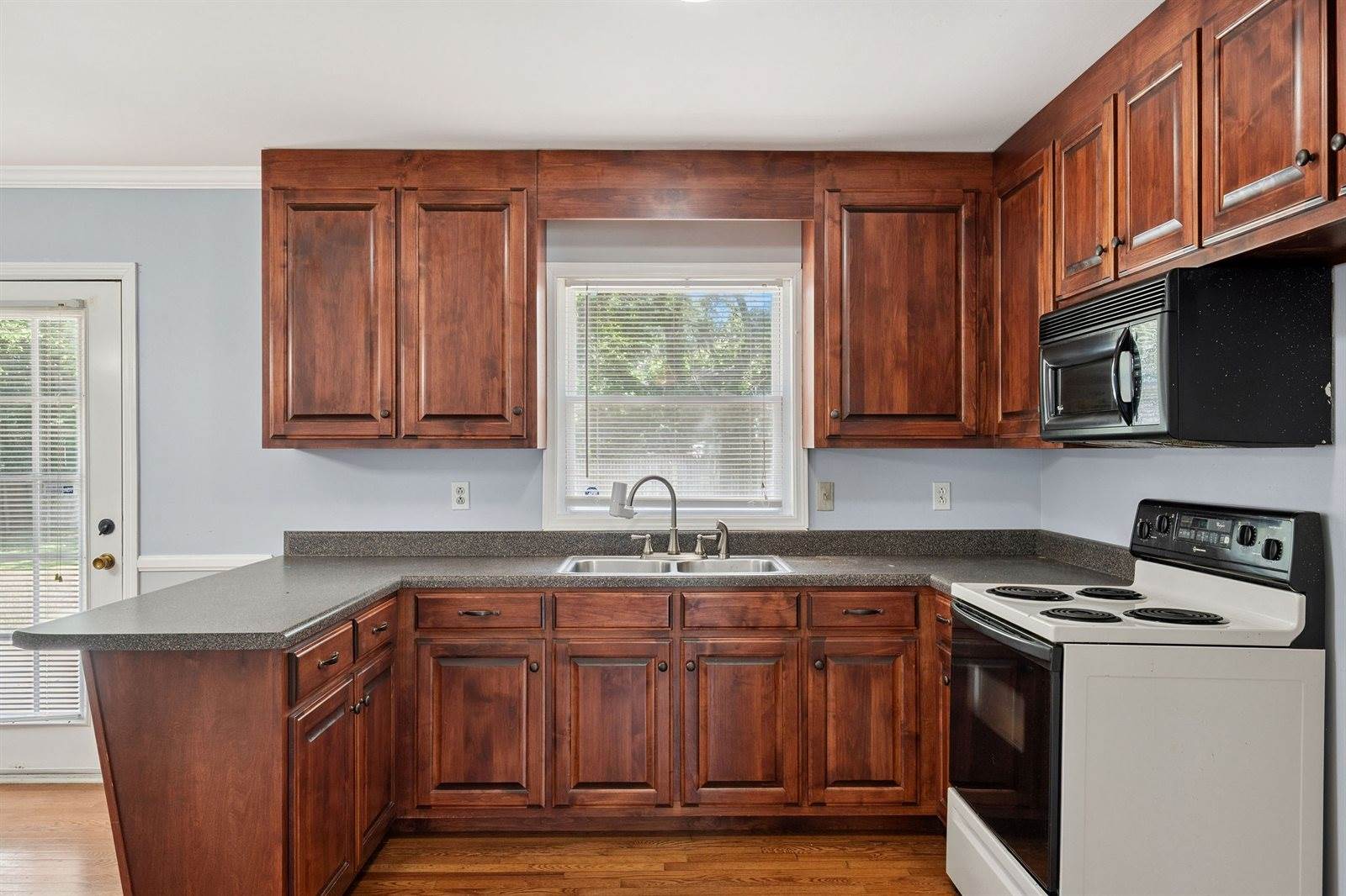 2311 Mayfair Ave, Murfreesboro, TN 37130