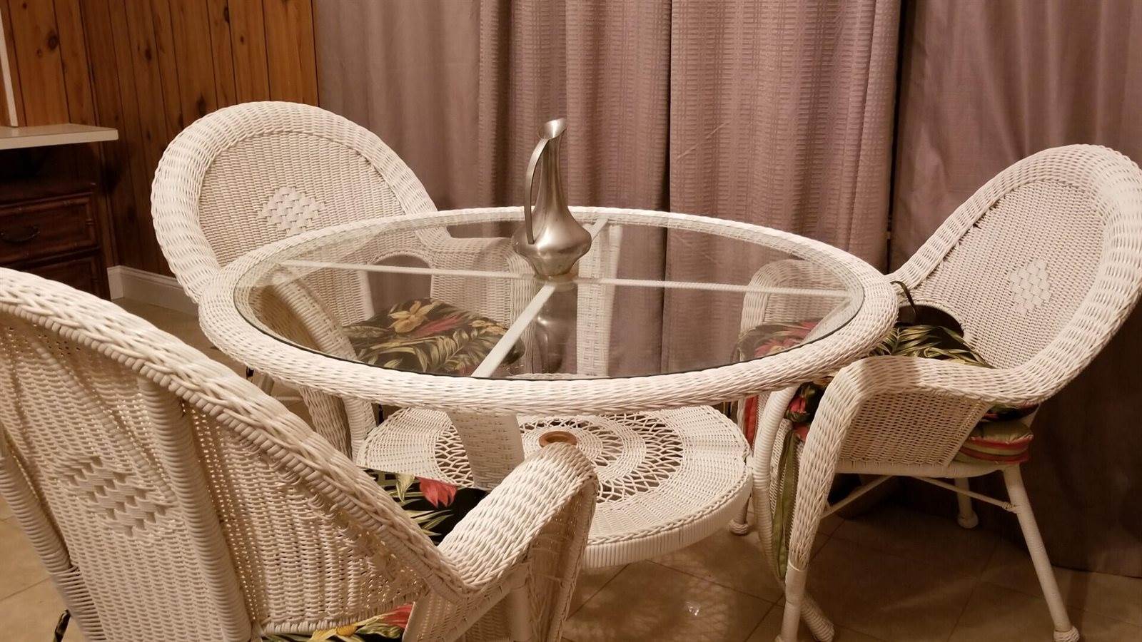 3097 Skyway Dr, Moneta, VA 24121