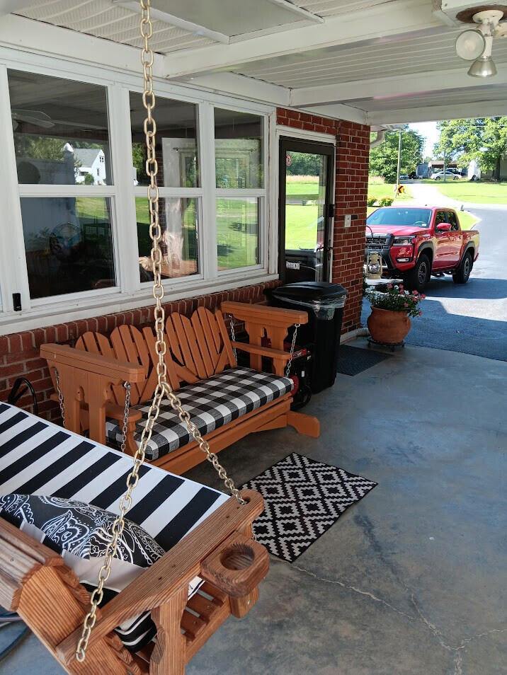 1409 Orphanage Rd, Danville, VA 24540