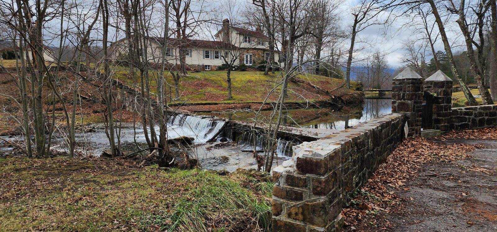 0 Johns Creek Rd, New Castle, VA 24127