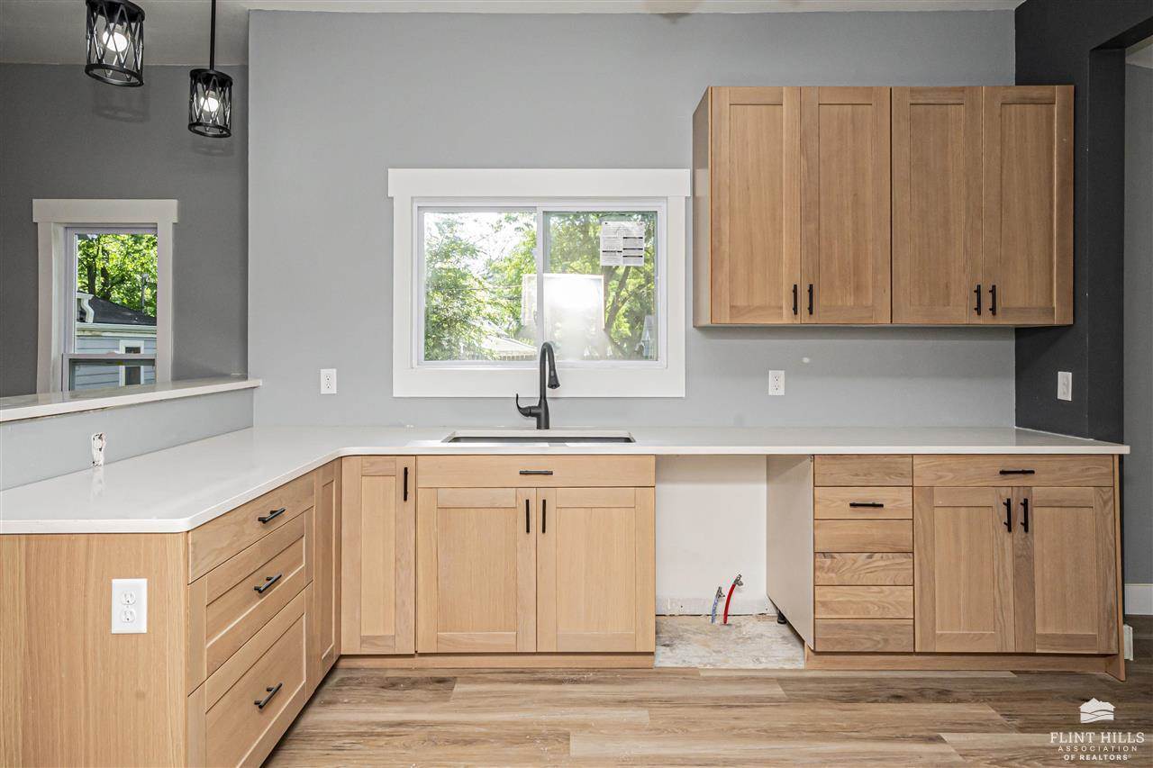 419 Kearney Street, Manhattan, KS 66502