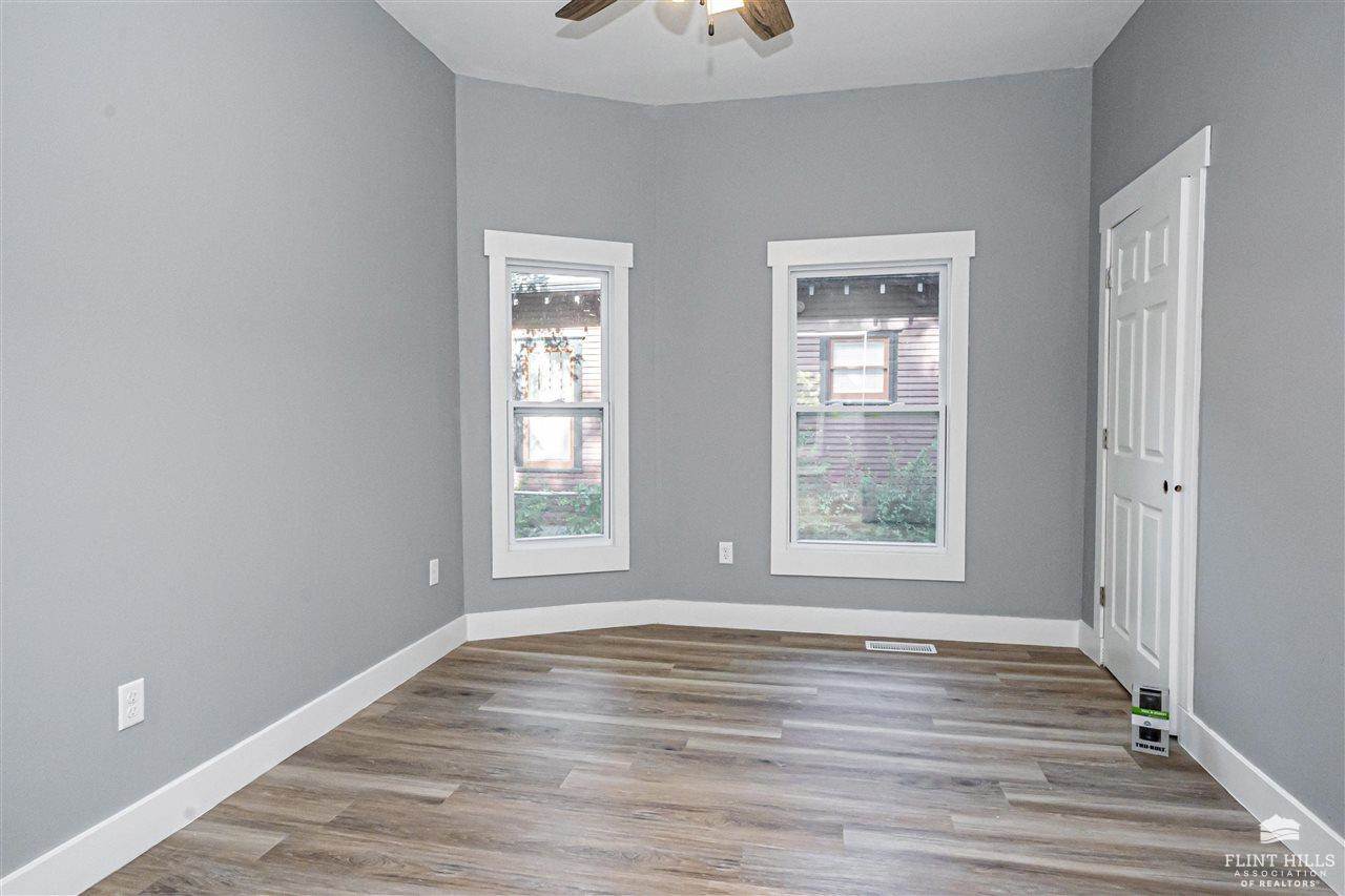 419 Kearney Street, Manhattan, KS 66502