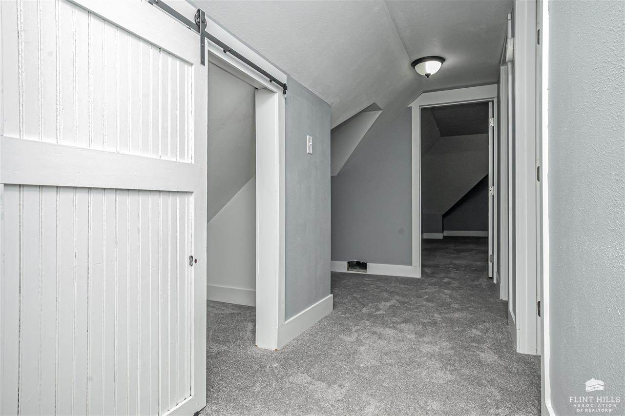 419 Kearney Street, Manhattan, KS 66502