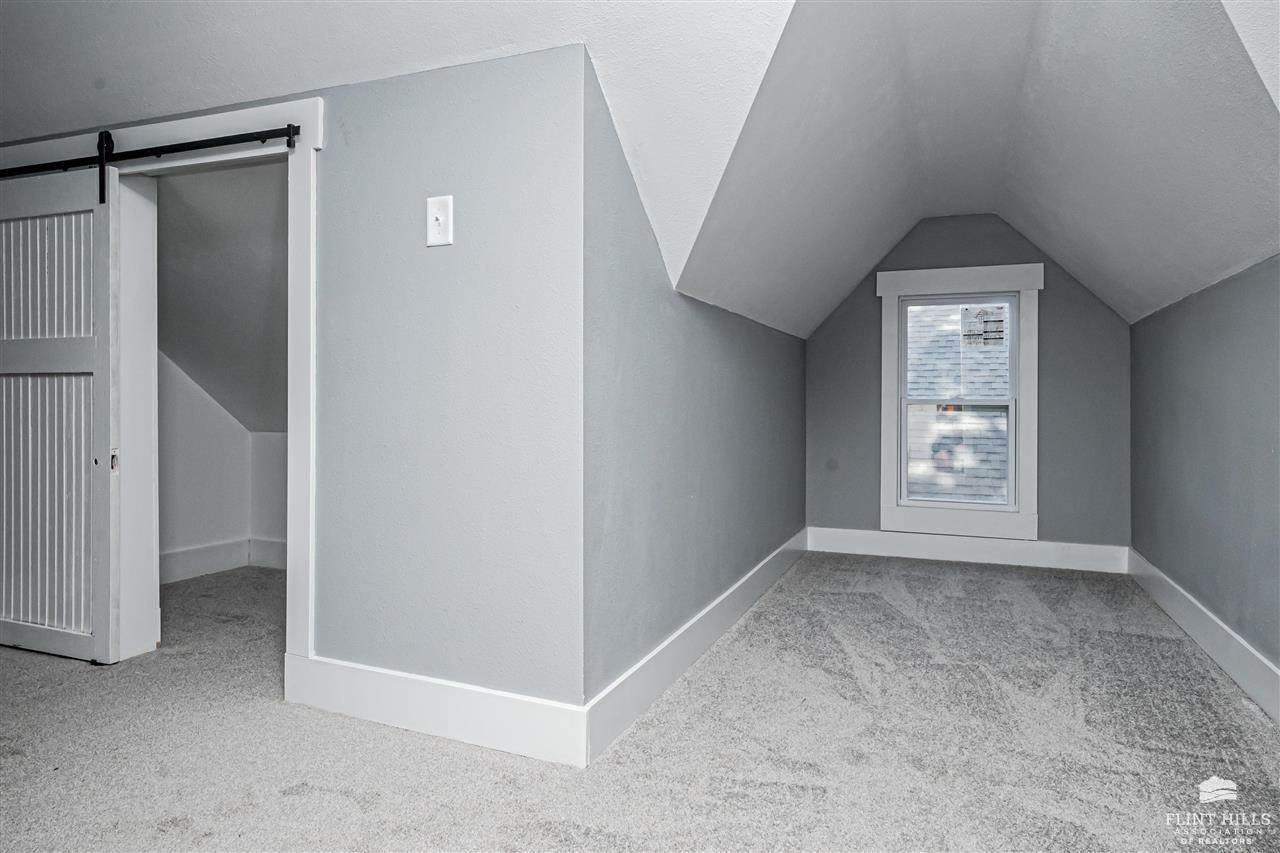 419 Kearney Street, Manhattan, KS 66502