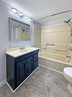 1710 N 28th St, Terre Haute, IN 47804