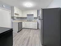 1710 N 28th St, Terre Haute, IN 47804