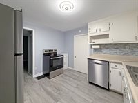 1710 N 28th St, Terre Haute, IN 47804