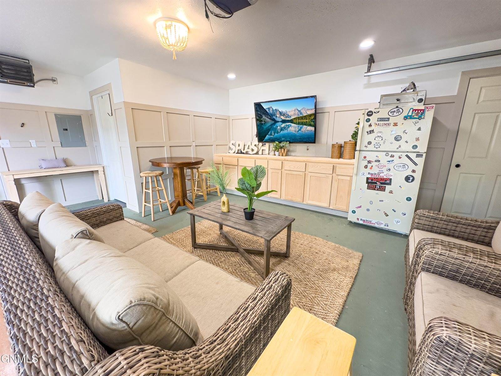 1606 8th Avenue West, Williston, ND 58801