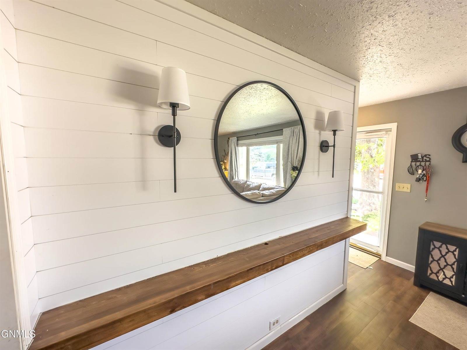 1606 8th Avenue West, Williston, ND 58801