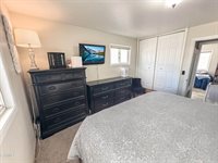 1606 8th Avenue West, Williston, ND 58801