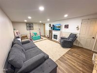 1606 8th Avenue West, Williston, ND 58801