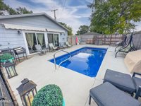 1606 8th Avenue West, Williston, ND 58801