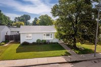 1606 8th Avenue West, Williston, ND 58801