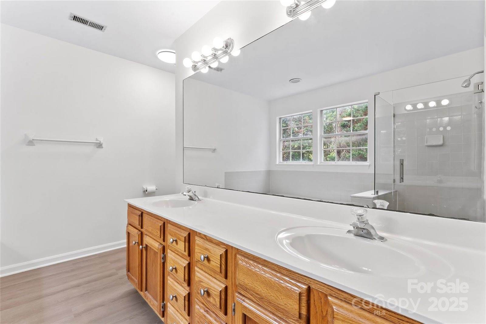 9833 White Cascade Drive, Charlotte, NC 28269